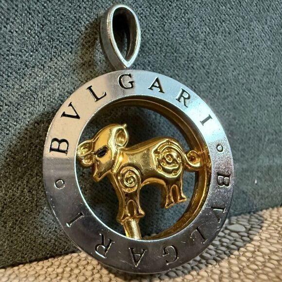 GOLDEN BULL ZODIAC PENDANT – MONOGRAM STYLE SILVER & GOLD TONE ✨ - Picture 16 of 17